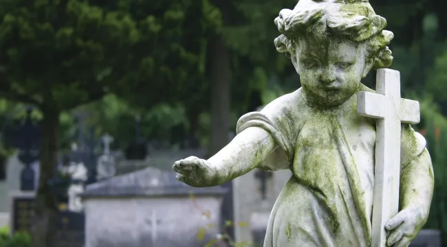 Дата рождения и дата смерти – совпадают