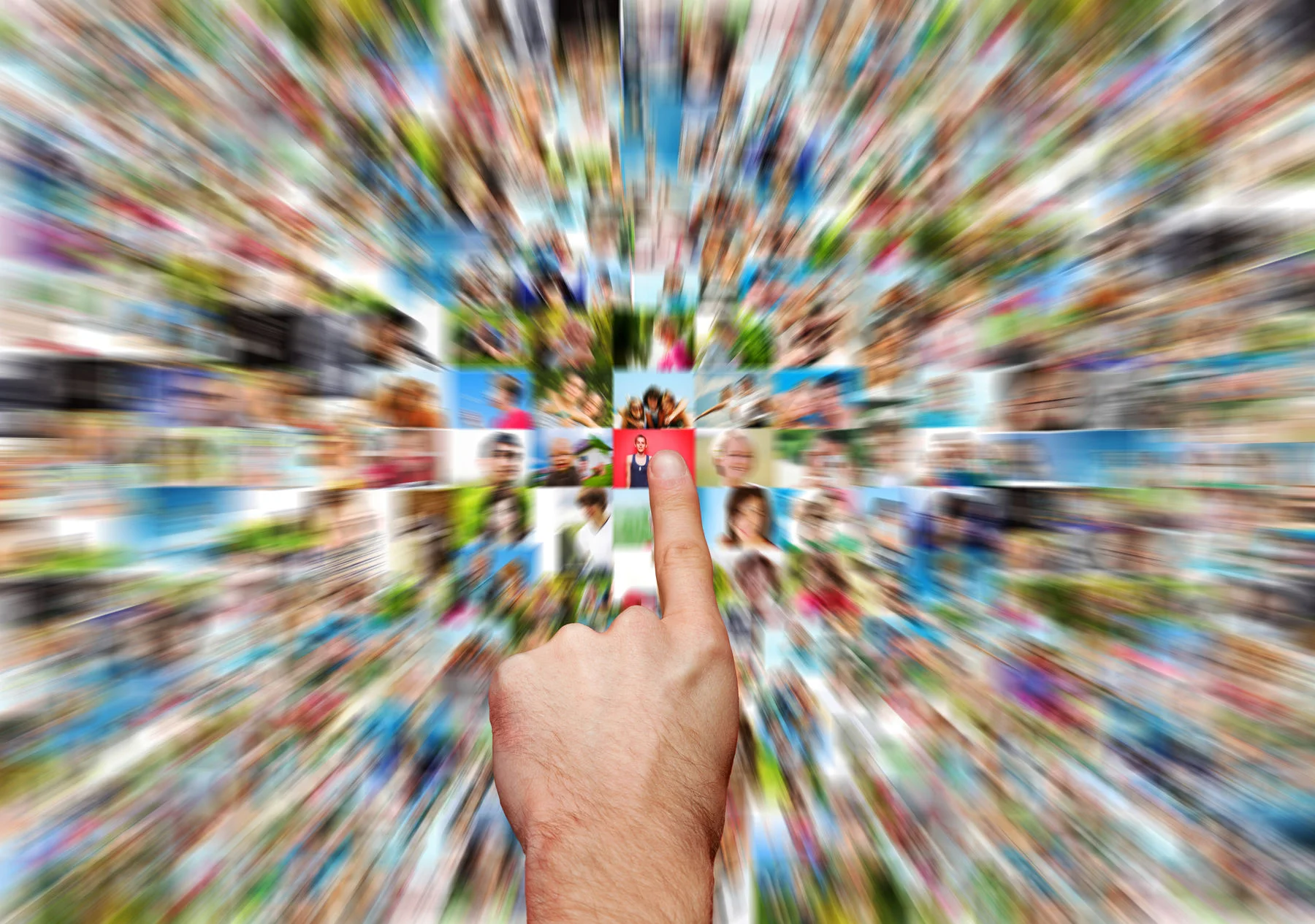 Нам промывают мозги