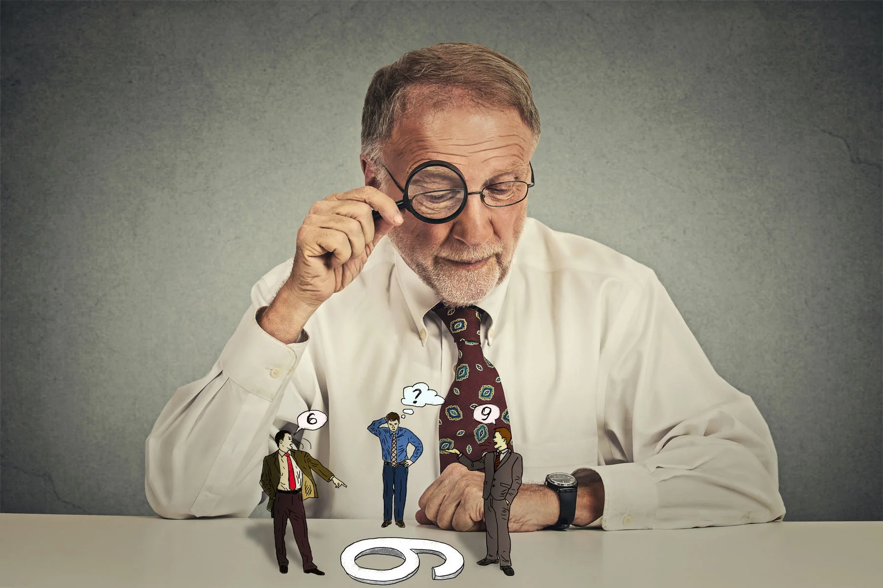 Разница между претензиями и критикой церкви