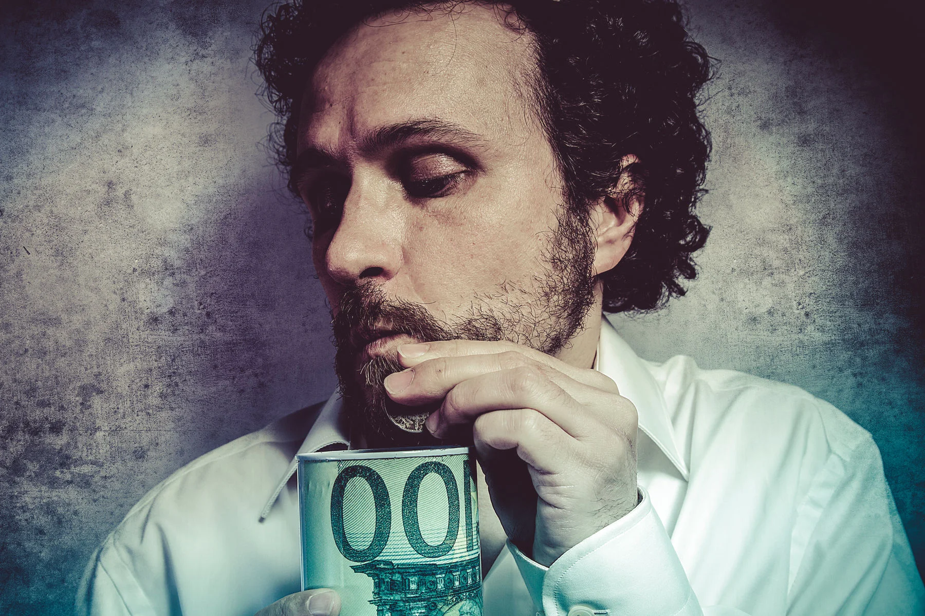 Потерять себя в мире, где все стремятся «себя найти»