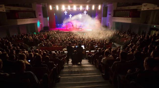 Я не стал этого делать, и церковь стала лучше петь
