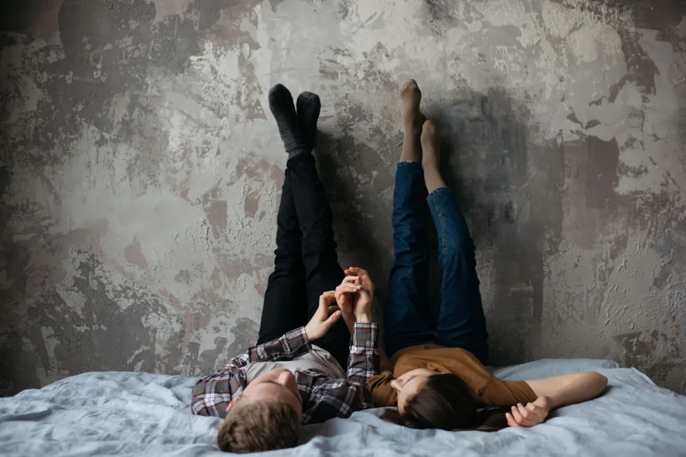 Как служить и не сойти с ума в мире, летящим в пропасть