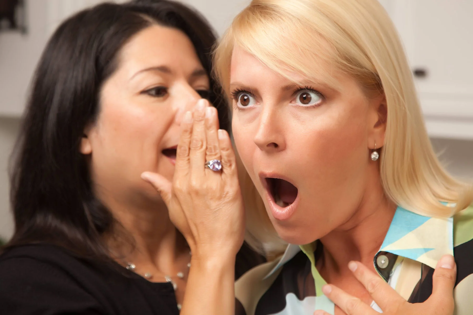 Как попросить о помощи, не сплетничая?