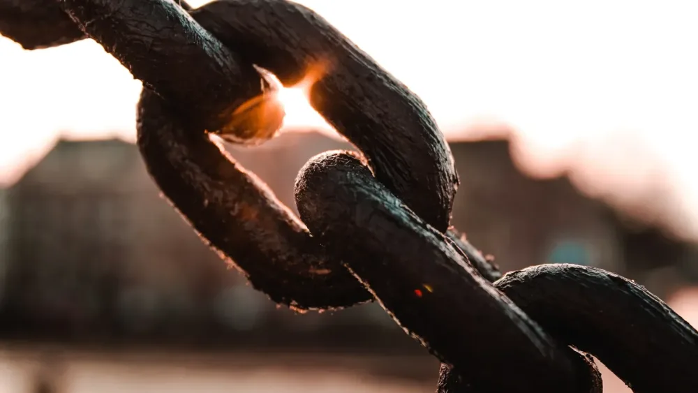 Могу ли я быть святым без счастья?