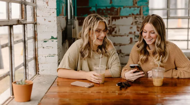 Призывайте свою церковь подбадривать друг друга