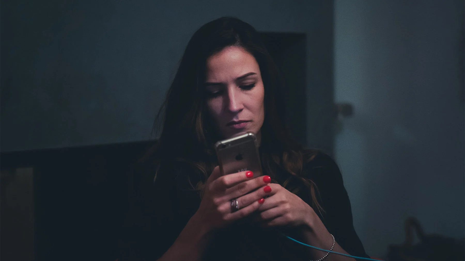 Как использование социальных сетей может соперничать с Богом