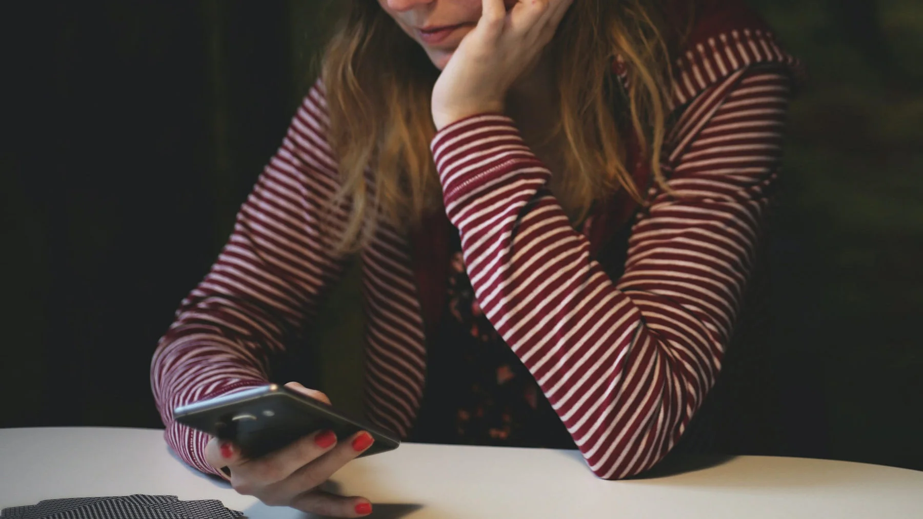 Социальные сети должны быть снабжены предупреждающим ярлыком