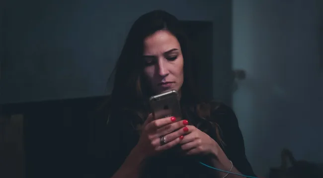 Как использование социальных сетей может соперничать с Богом