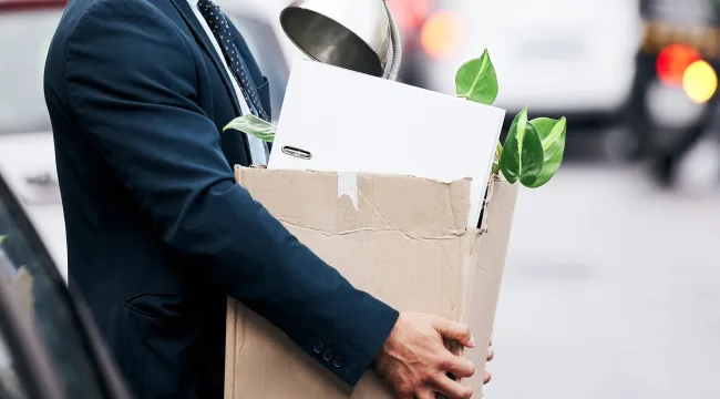 Как уволить сотрудника в церкви или служении