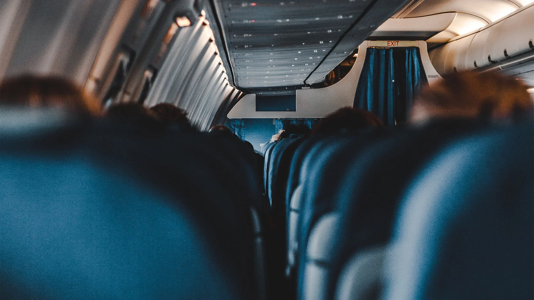 Стоит ли христианам путешествовать с коллегами противоположного пола