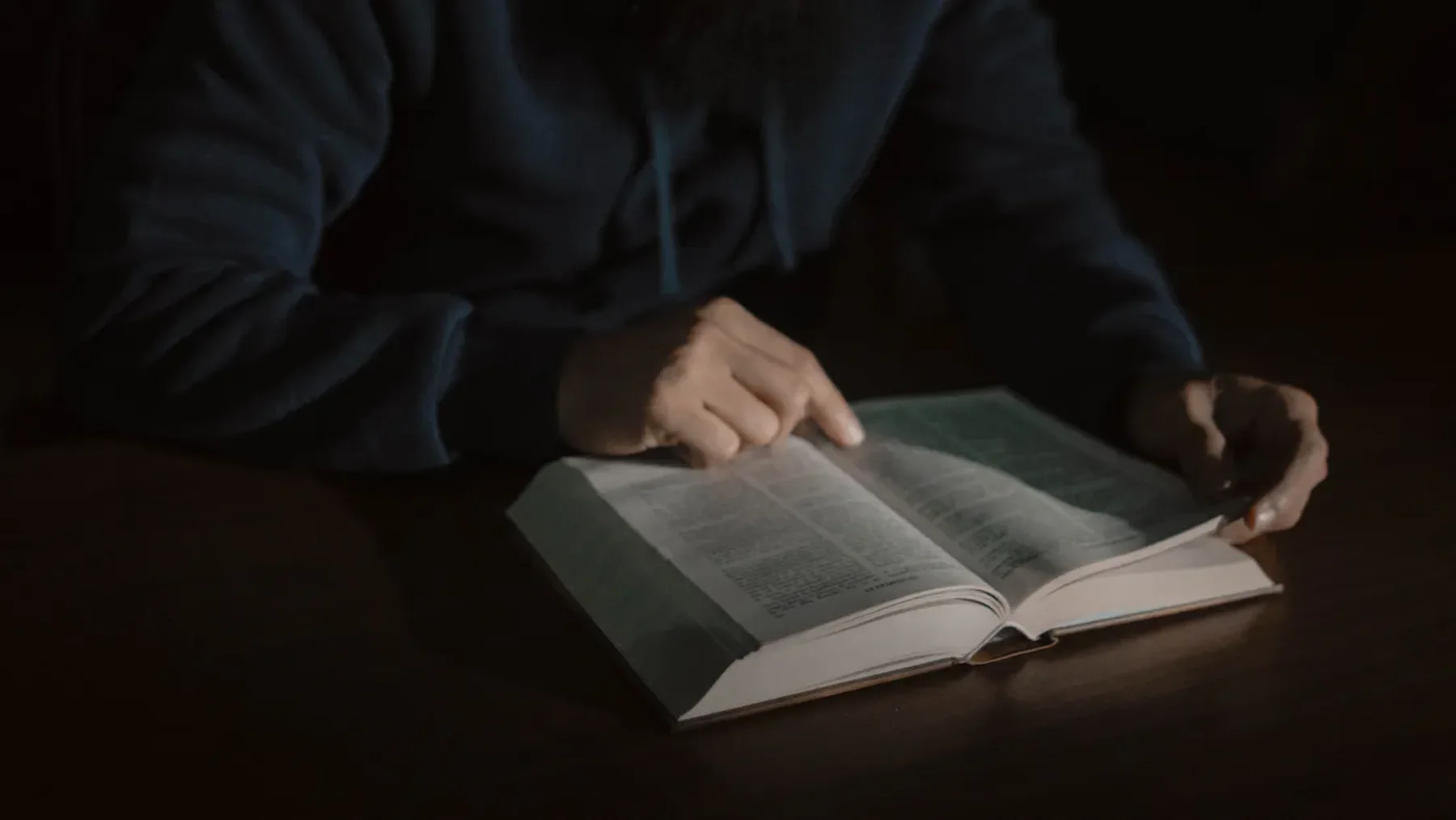 Следите за собой и за учением