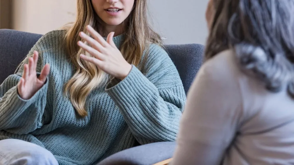 Хотите, чтобы вас наставляла женщина постарше? Попробуйте это.