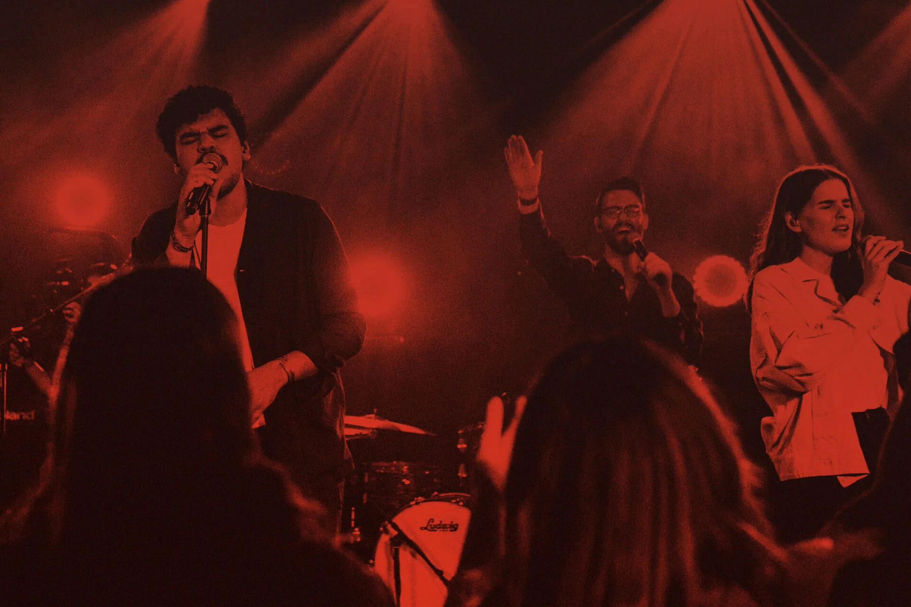 Как австралийская церковь меняет христианское песнетворчество