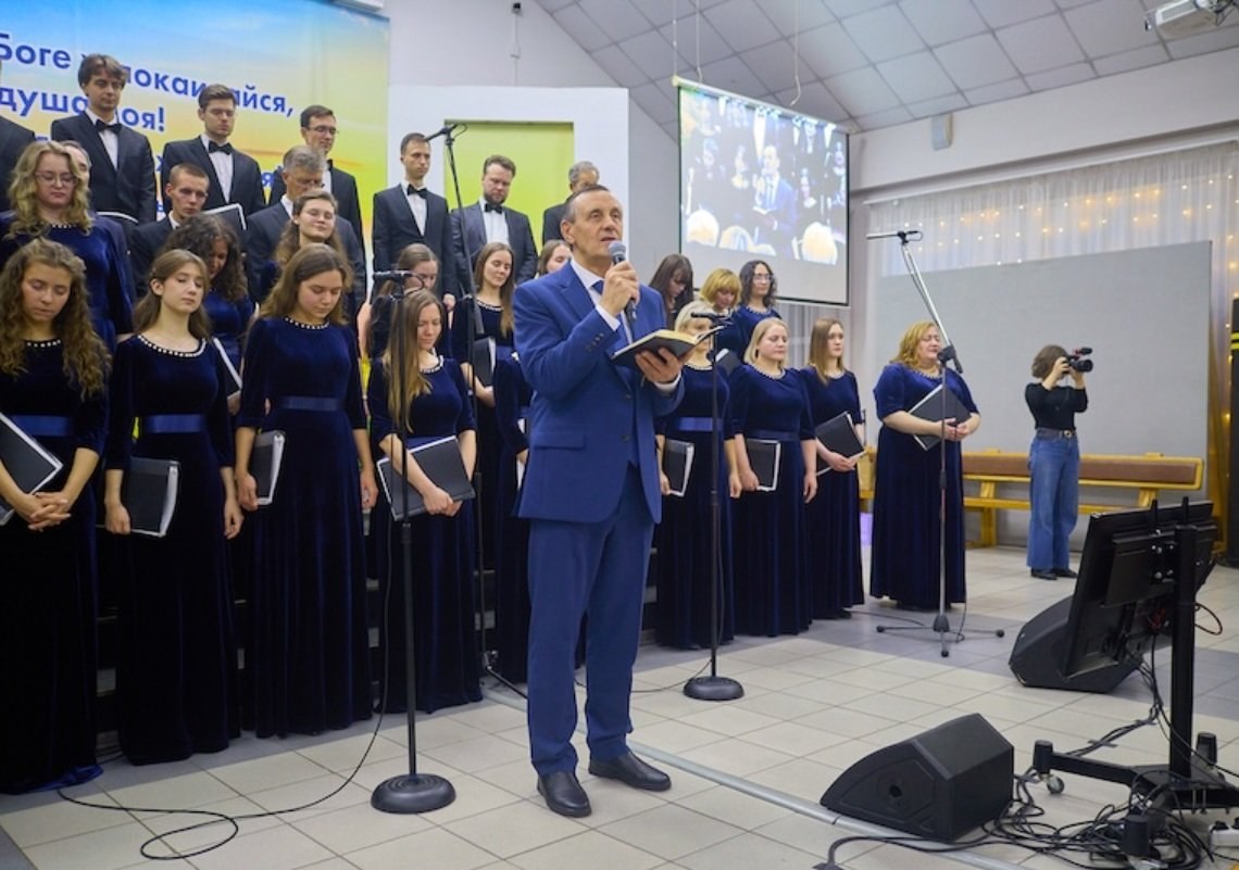 120 лет служения адвентистов в Москве: высокие гости и благотворительный концерт