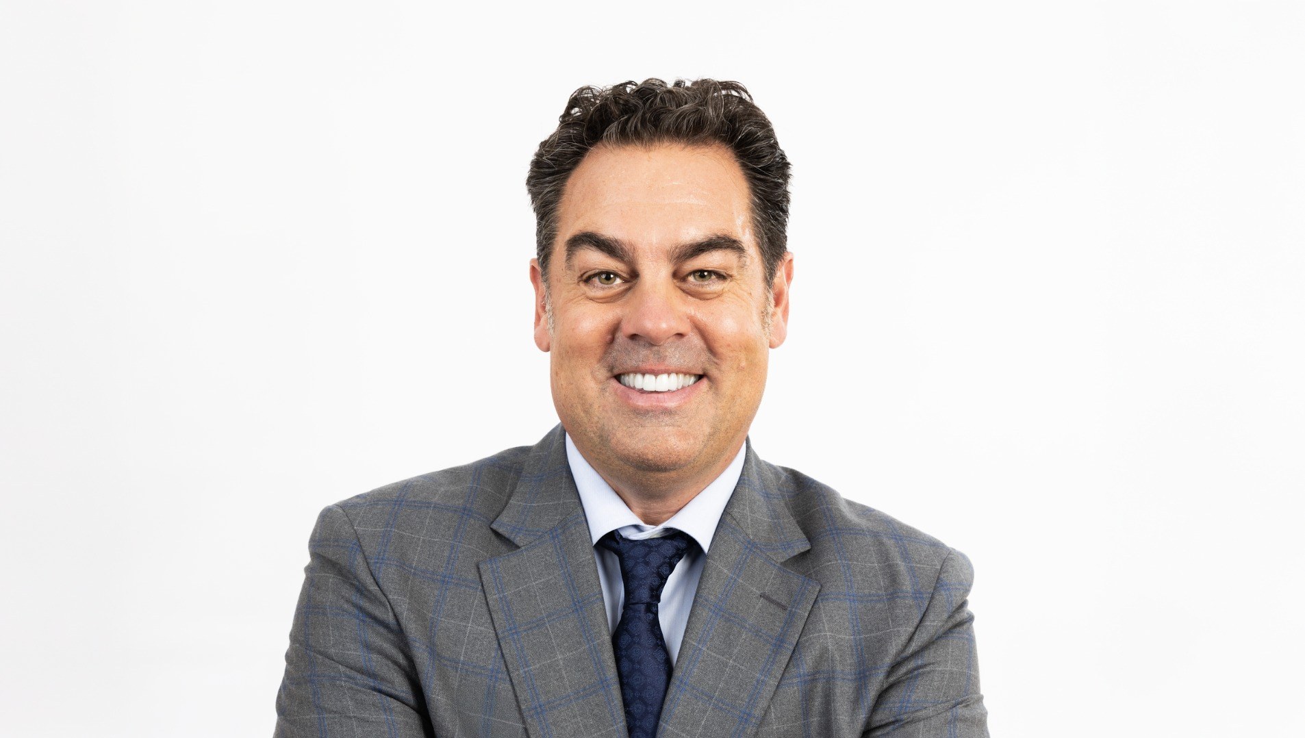 Искусственный интеллект объединил биржевые сводки с библейской мудростью в новом приложении 'Бизнес-Библия'