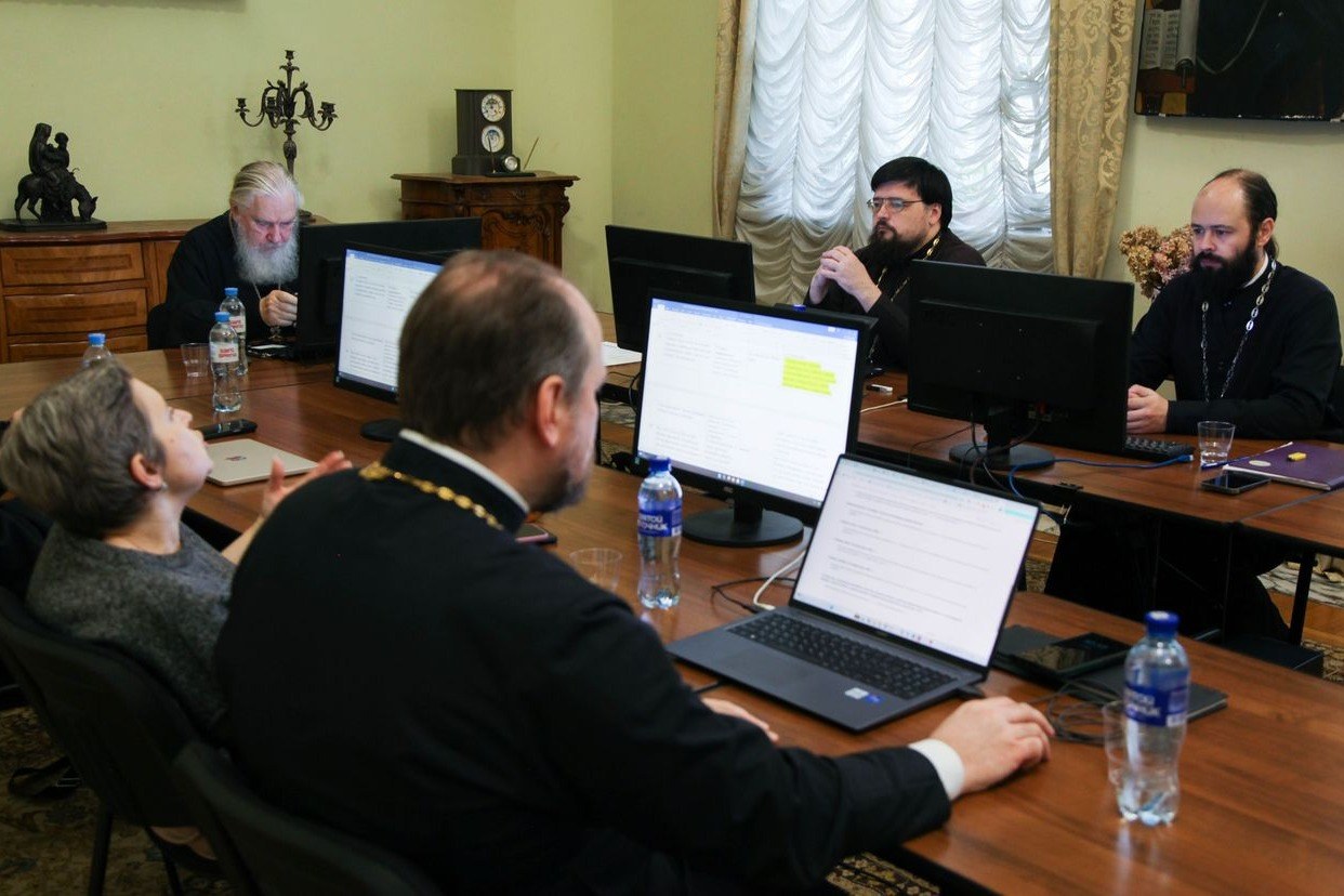 Рабочая группа по кодификации акафистов рассмотрела замечания Священного Синода