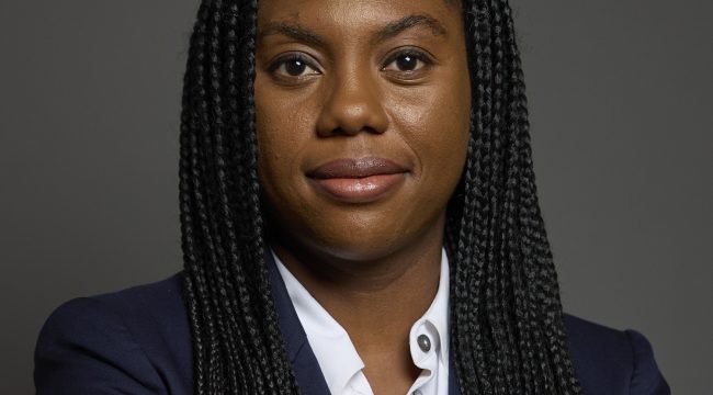 Кеми Баденок: Щедрые социальные выплаты противоречат христианским традициям