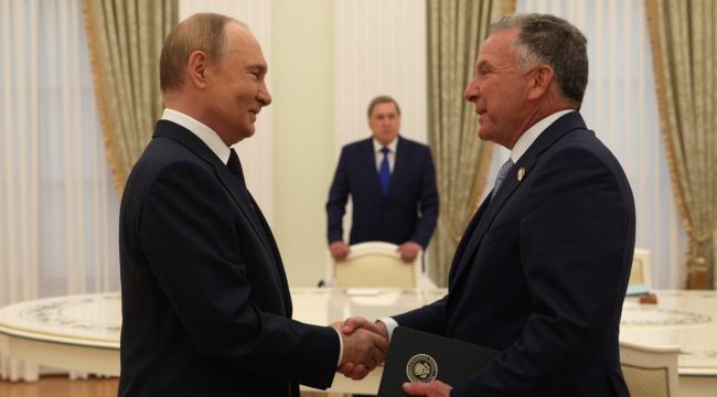 СМИ: План США по Украине предусматривает особый статус русского языка и РПЦ
