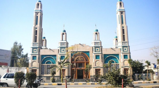 В Пакистане похищенную христианку насильно обратили в ислам и выдали замуж, заявляет брат