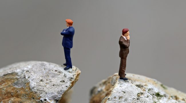 Уважать оппонента и противостоять ему в лицо: уроки церковного диалога