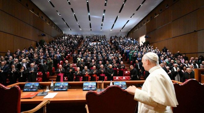 Папа Лев XIV определил три ключевых аспекта для будущего Латеранского университета