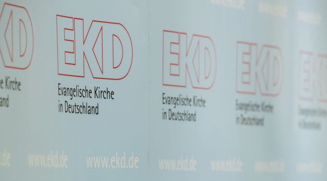 Жесткая критика в адрес Евангелической церкви Германии за расследование случаев сексуального насилия