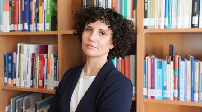 Политолог: гражданское общество в Германии находится под давлением