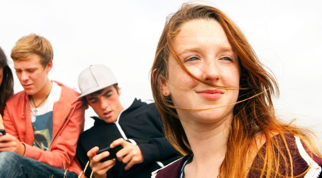 Сильные идеи против правого экстремизма: евангелическая молодежь укрепляет демократические структуры