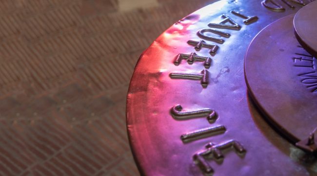 Польские епископы разрешили крещение детей, зачатых искусственным путем