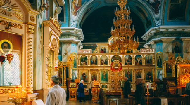 Беларусь освободила двух католических священников после встречи Лукашенко с эмиссаром Ватикана
