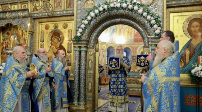 Митрополит Феогност возглавил празднование 26-летия перенесения чудотворной иконы «Милостивая» в Зачатьевский монастырь