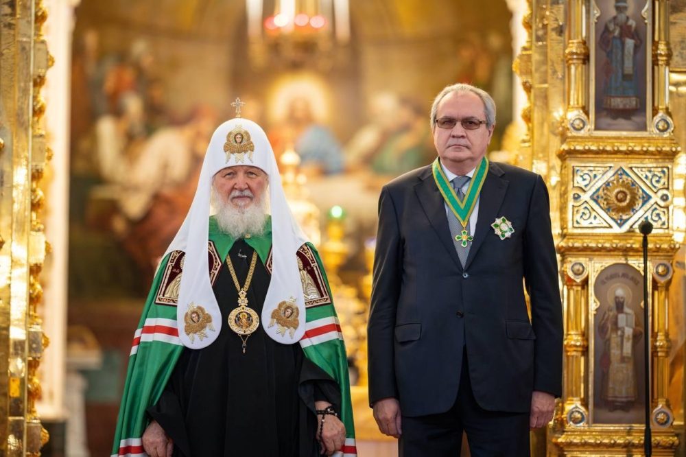 Патриарх Кирилл наградил Москалькову и Фадеева церковными орденами за развитие церковно-государственных отношений