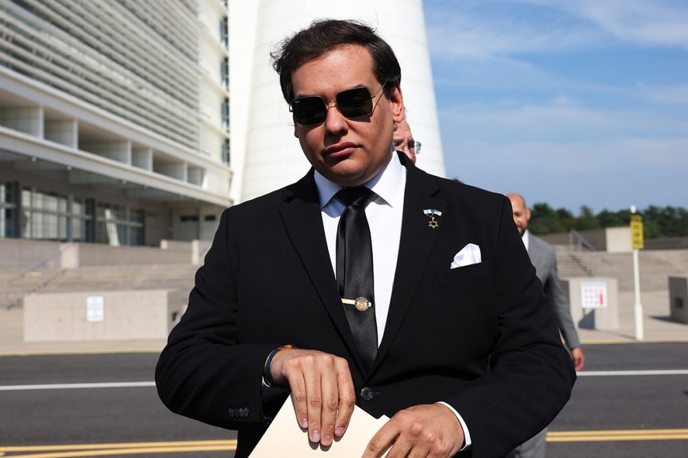 Джордж Сантос после освобождения из тюрьмы заявляет: «Никто не безнадежен для искупления»