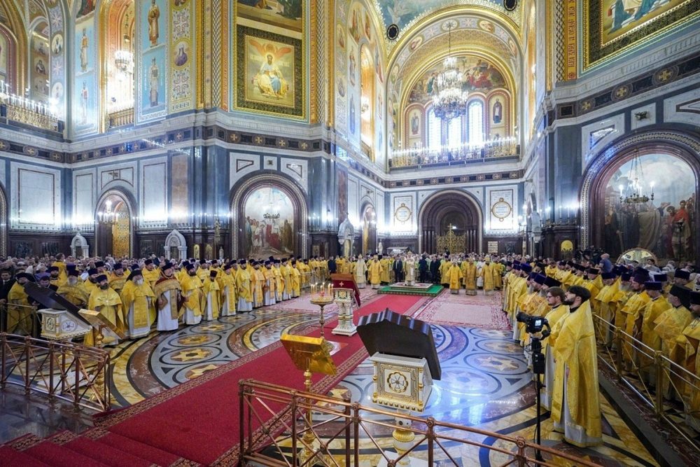 Патриарх Кирилл совершил Литургию перед открытием XII Церковного съезда по социальному служению