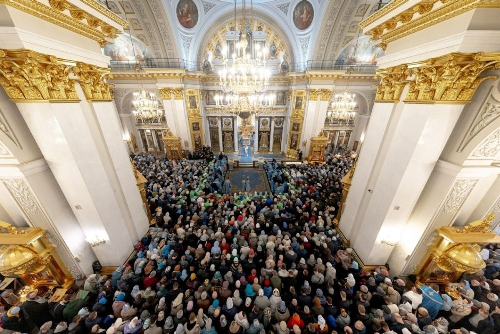 Крестный ход и торжества в Казани в честь Казанской иконы Божией Матери и Дня народного единства