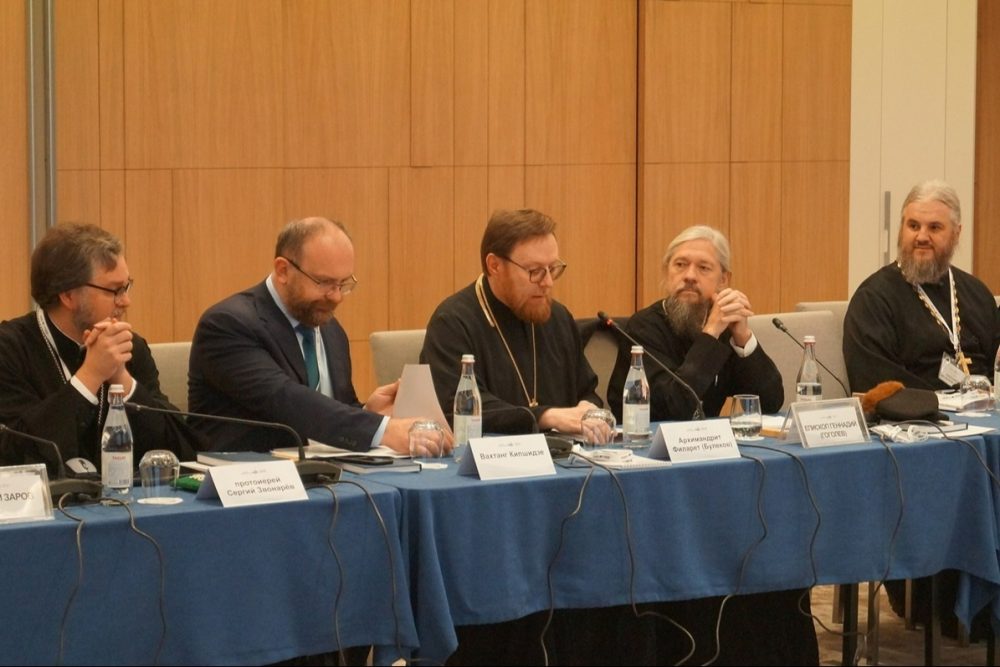 Религиозные общины России и Казахстана обсудили социальное служение на форуме в Алма-Ате