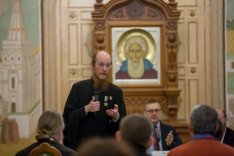 Церковные лидеры обсудили создание обществ трезвости на XII Социальном съезде