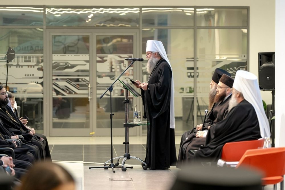 В Казани обсудили просвещение и нравственность на региональном этапе Рождественских чтений