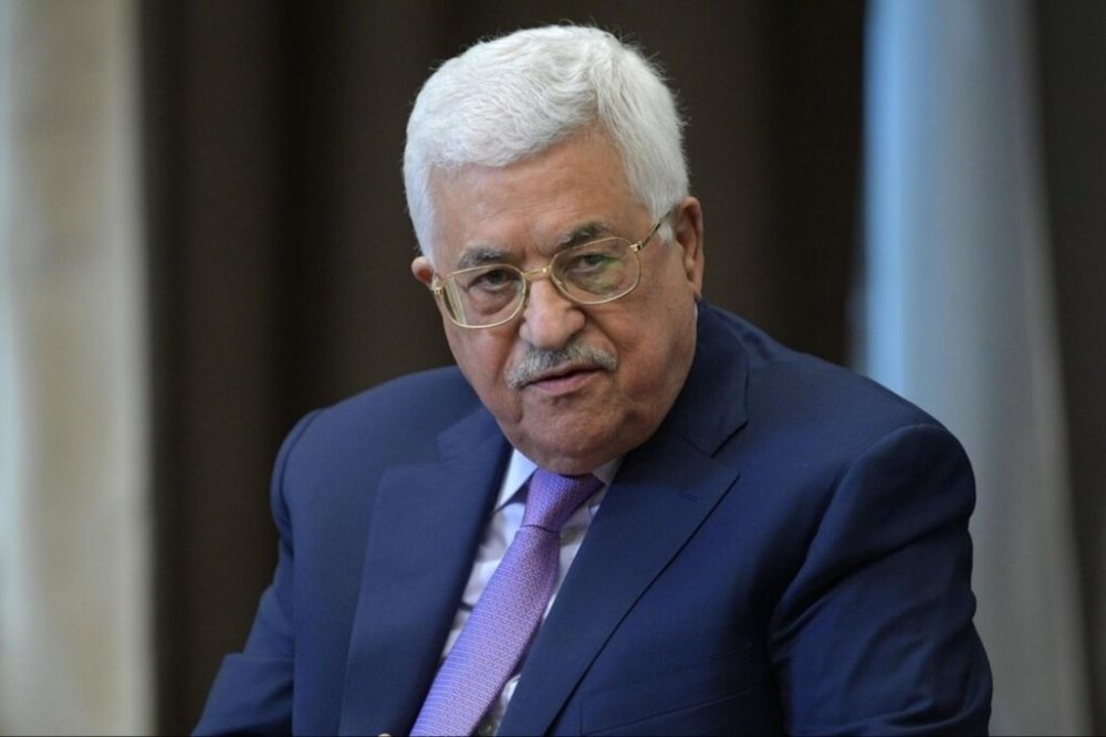 Патриарх Кирилл поздравил 90-летнего президента Палестины Махмуда Аббаса