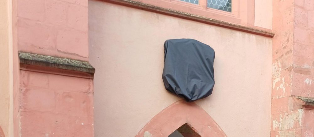 Из-за скандала с абьюзом: епархия Майнца скрыла упоминания о церковнослужителях