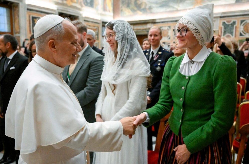 Папа Лев XIV встретился с латвийскими паломниками и обратился к теме конфликта в регионе