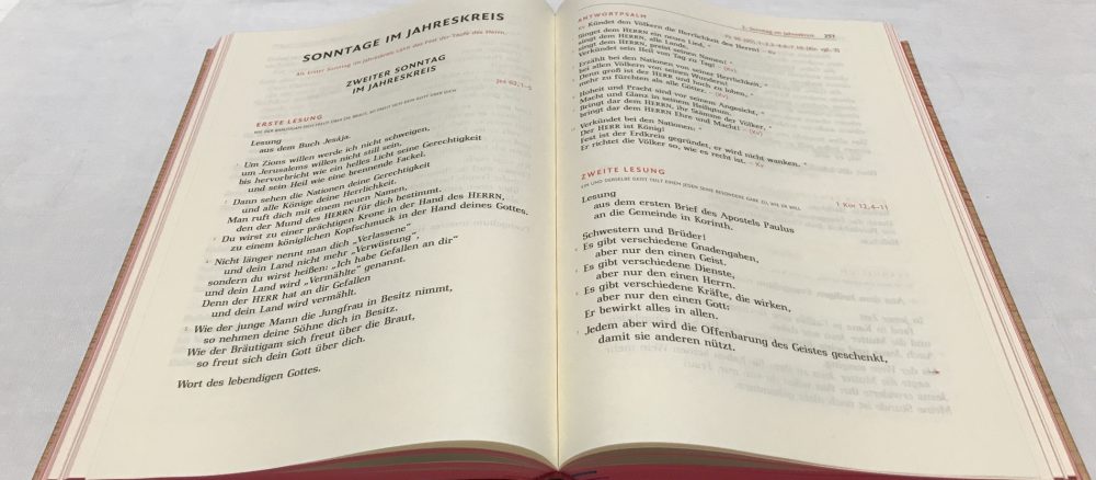 Полностью опубликован новый восьмитомный лекционар для месс