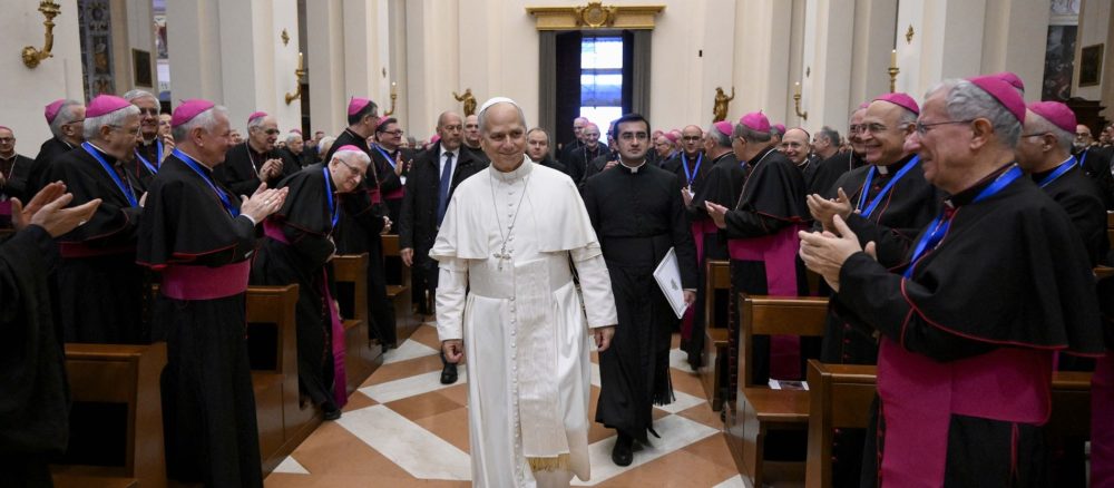 Первая продолжительная поездка Папы Льва XIV по Италии: визит в Ассизи