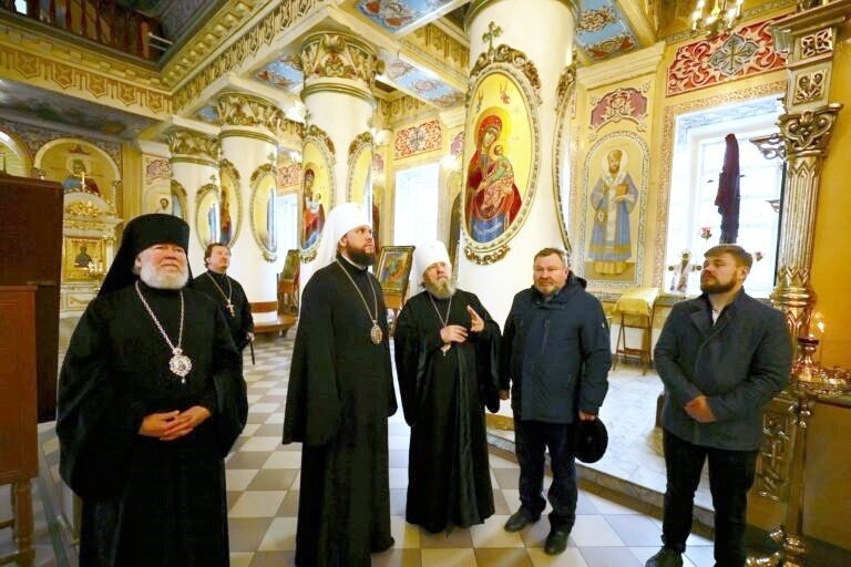 Митрополит Никандр посетил Удмуртию с инспекцией храмостроительных проектов