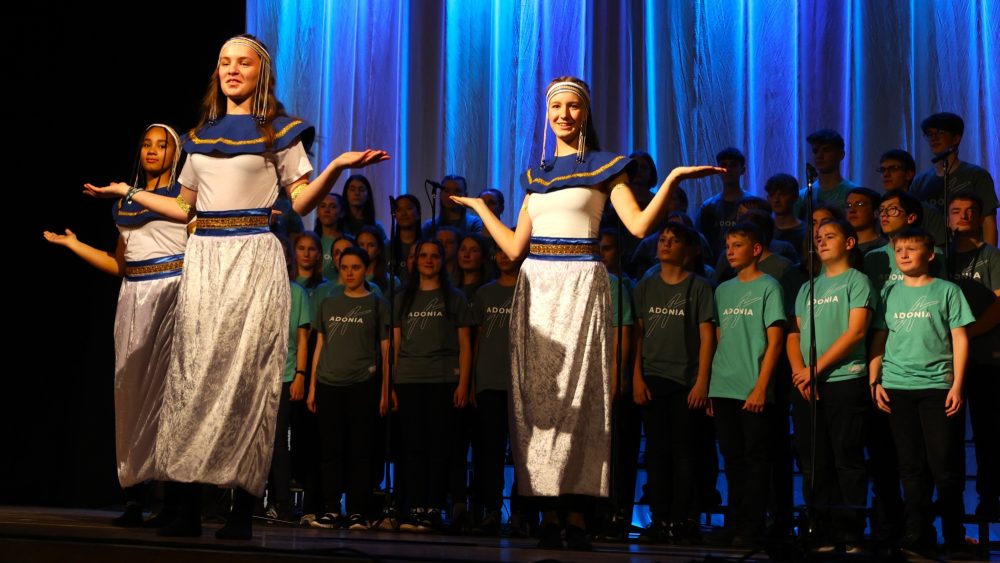 Музыкальный проект объединил 200 подростков из семи федеральных земель Германии