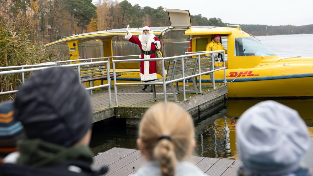 В Германии открылся рождественский почтовый офис для писем Деду Морозу