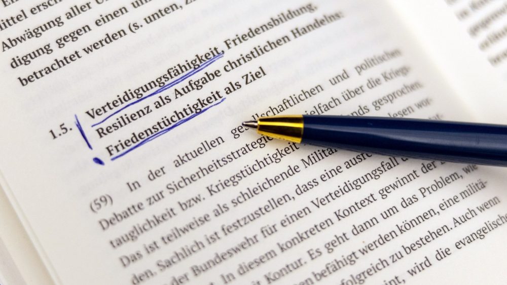 ЕЦГ: Защита от насилия может оправдывать применение военной силы