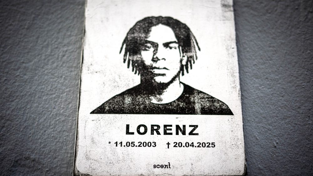 Дело Лоренца А.: самооборона исключена — полицейский обвинён в непредумышленном убийстве