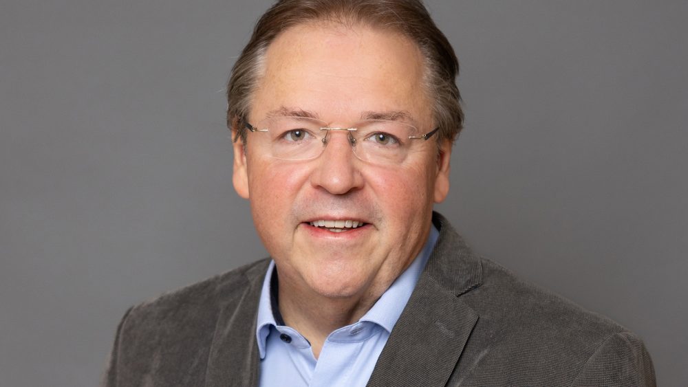 Пробуждение после смерти пророчицы: как развивается движение «Универсальная Жизнь»