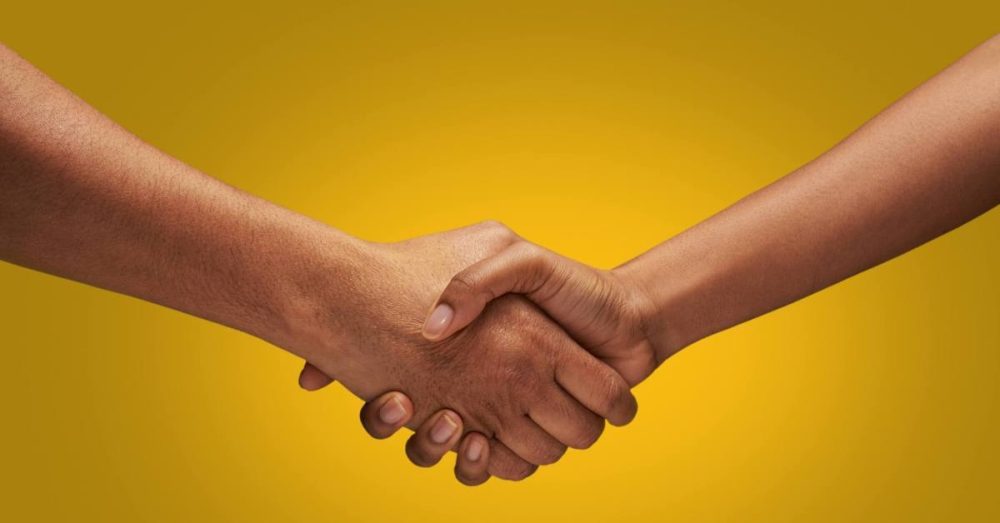 Пора обрести новых друзей во Царстве